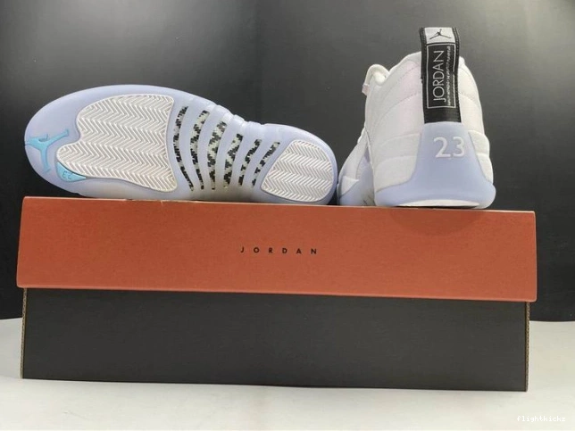 AIR DB0733-190 12 LOW RETRO (2021) JORDAN EASTER 0712